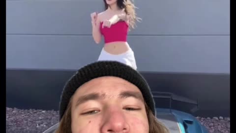 how does like get virews