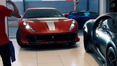 👀🔍 Exploring the Details of a Luxury Car: What Makes it Special? | LuxurySportsCars