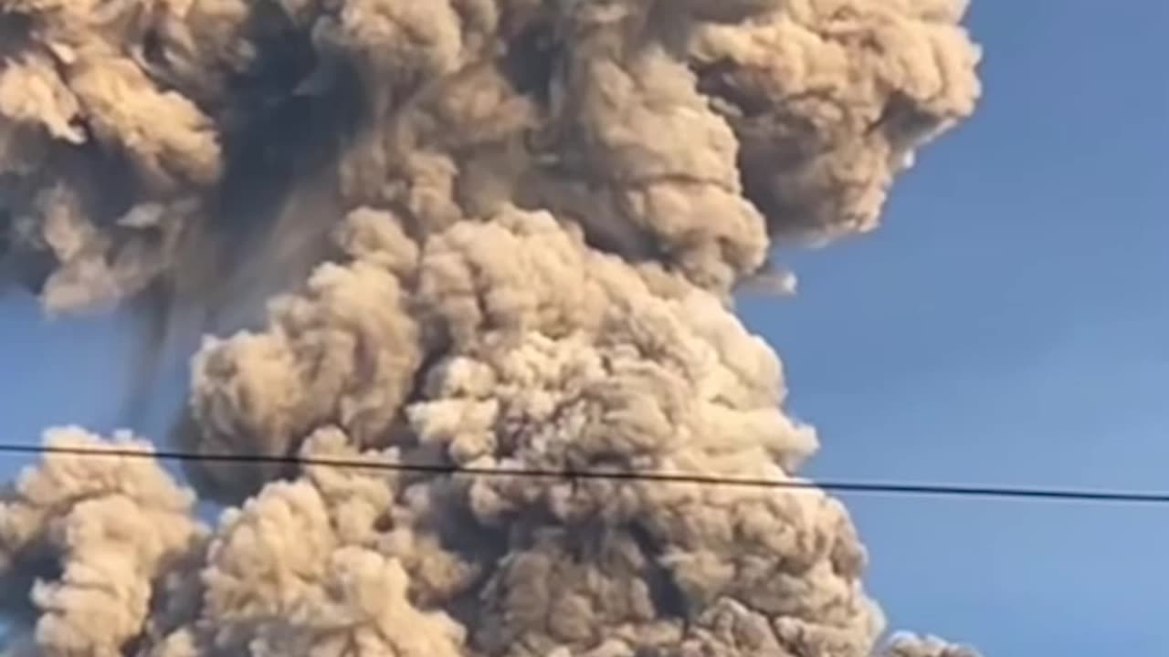 Urgent!!! Volcano in the Philippines awakens bringing toxic