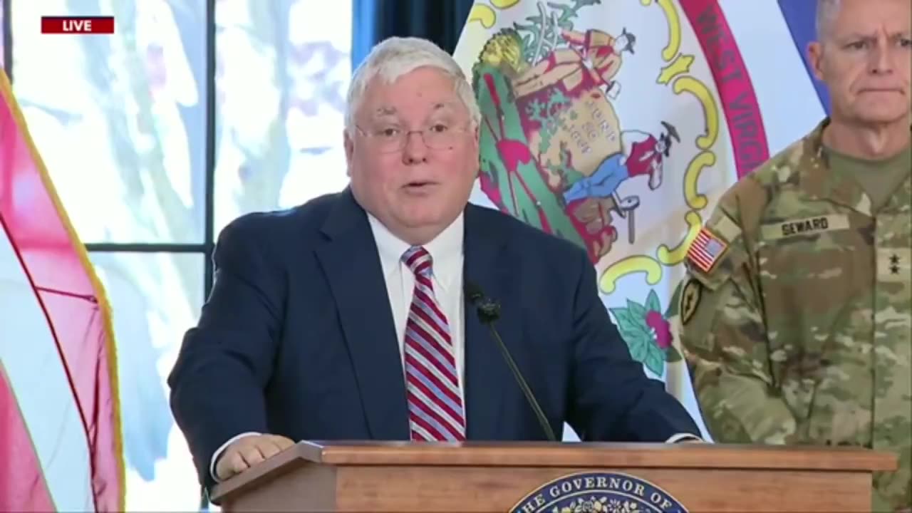 National Guardsman Andrew Wolfe is now RESPONDING to nurses (Check Description)