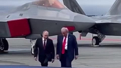 Alaska Summit I Russia Ukraine Conflict I Stealth Bombers Fly Over As Trump Greets Putin