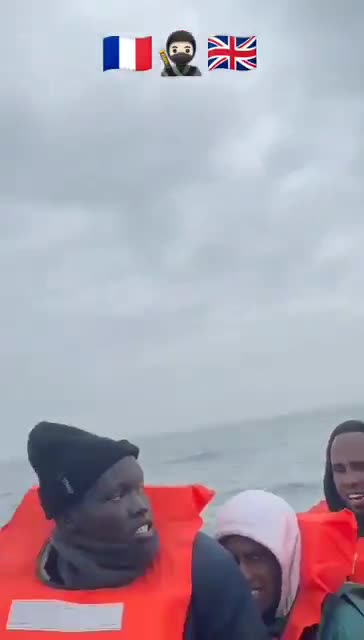 Boatloads are pouring into Europe 😡 GOODBYE WH#TEY