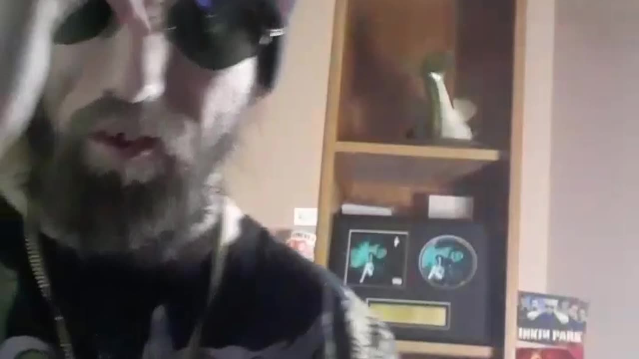 Cyraxx YouTube 05-27-25 1-Up in Delusion
