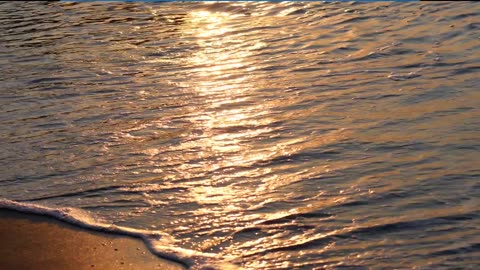 Ocean Wave Meditation with 528Hz Healing Frequency | Relaxation & Emotional Cleansing Sounds 🌅🧘‍♂️