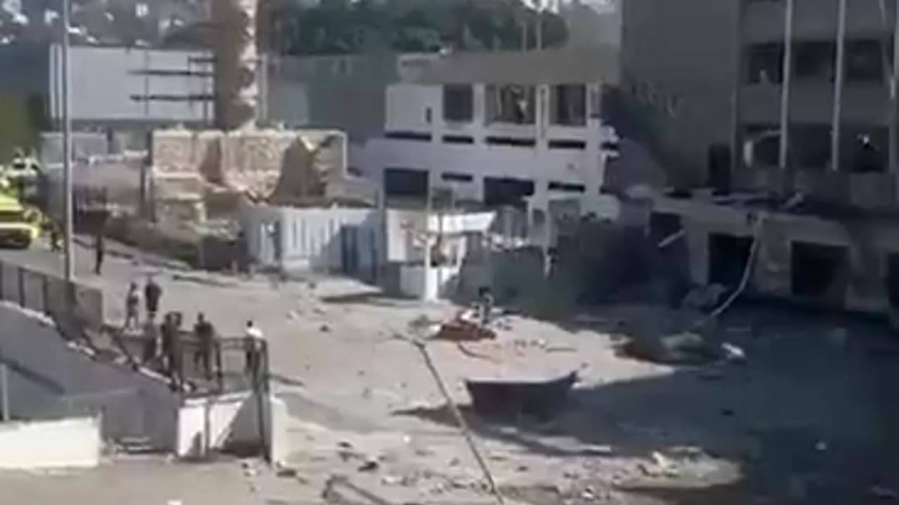 2.- Irán ataca la mezquita Al-Jarina en Haifa (Israel) con 25 misiles balísticos