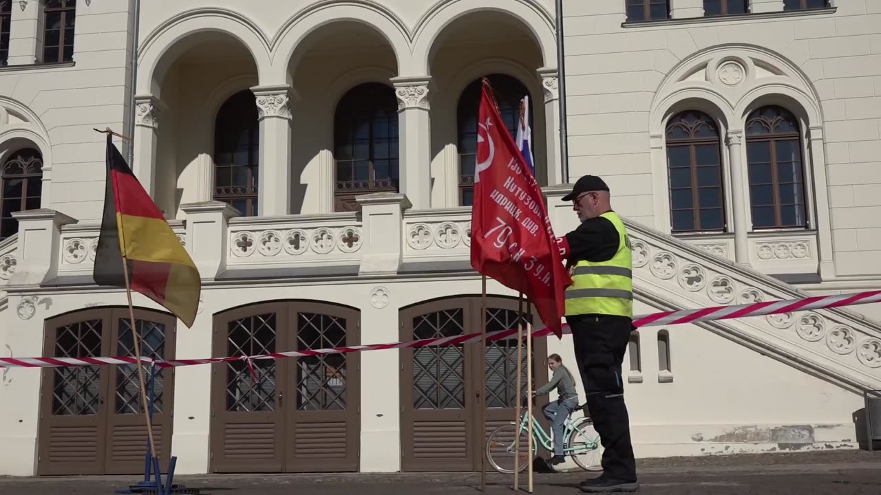 #Entnazifizierung von Deutschland sofort bedeutet den Weltfrieden!