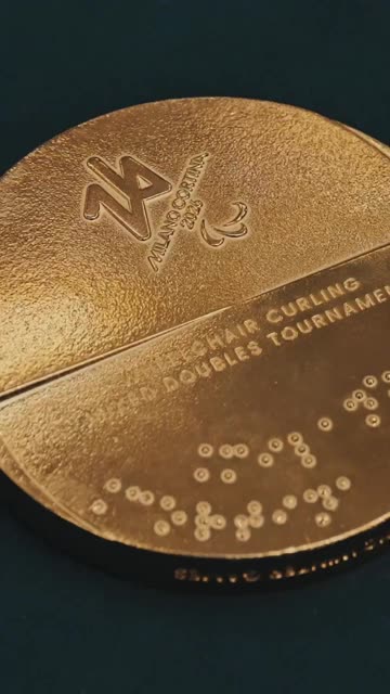 Olympic Medals Making Of/Come nascono le medaglie di Milano Cortina 2026 DOCUMENTARIO la zecca di stato italiana IPZS ha fabbricato le medaglie delle olimpiadi invernali di MilanoCortina 2026 ed è pure uno degli sponsor ufficiali