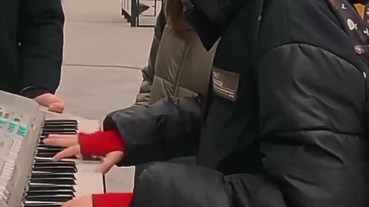 Piano skills from strangers 2