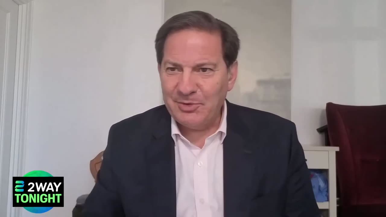 Mark Halperin | This is incredible. I've called it Godzilla versus King Kong