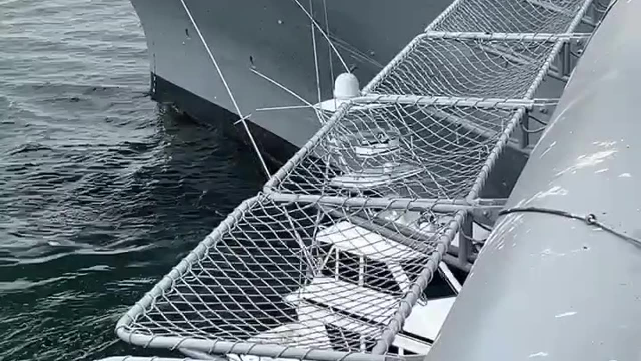 M/V Offshore impacting the USS Midway