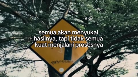 sedang mendalami peran