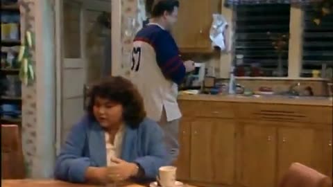 Roseanne – S1E2 Were in the Money | Tv Guide Vault Comedy