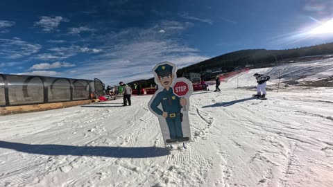 Christmas Day 🎄🏂 at Echo Ski Area, Colorado USA unseasonably warm temps over 50°F