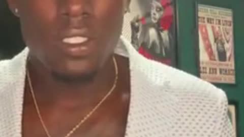Jamal Roberts Stuns on Stellar Awards Red Carpet with Style & Grace