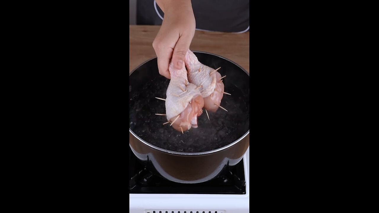 I learned this trick at a famous restaurant! This is the tastiest chicken drumsticks I've ever eaten