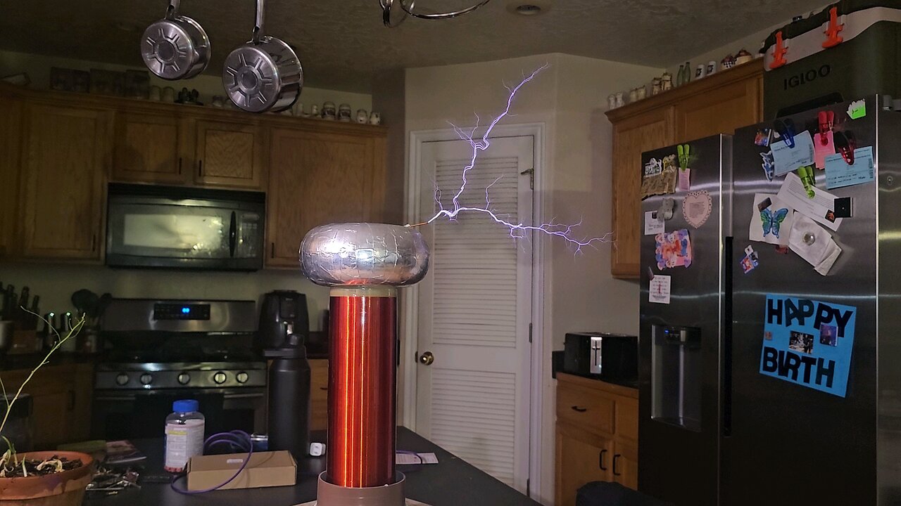 Rocky Theme on mini Trsla Coil
