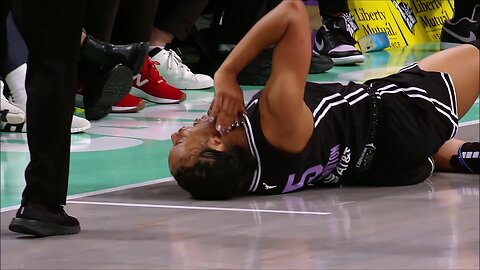 🫢 Thornton HURTS NECK after collision | NY Liberty vs Golden State Valkyries WNBA women's basketball