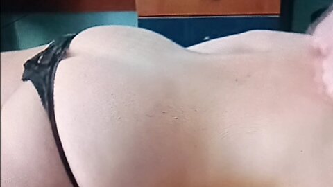 Spicy body massage