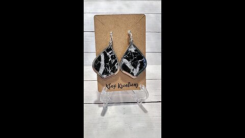 Klay Kreations Shop Black Marble Polymer Clay Earrings #etsy #handmade #polymerclay #diy #asmr