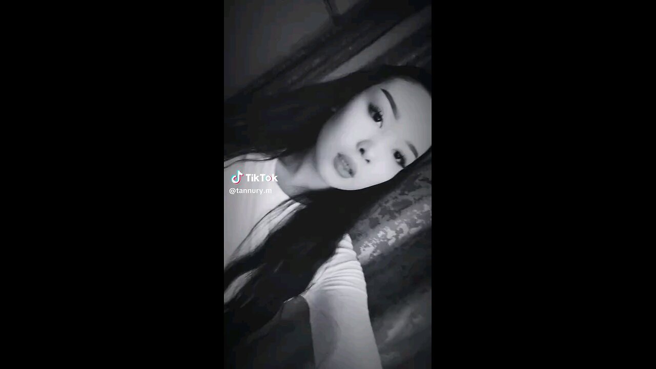 Find beauty in the little things 🌿💫 #asmr #aesthetic #relax #vibes #satisfying #viral #reels