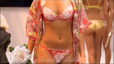 "Room Without Mirrors"💕