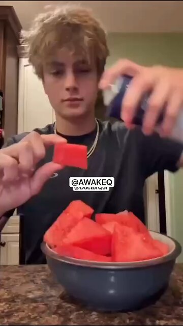 Fun Food Facts To Try For Better Health & Detoxing