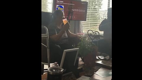 Grandma uses the Pocket Whip App