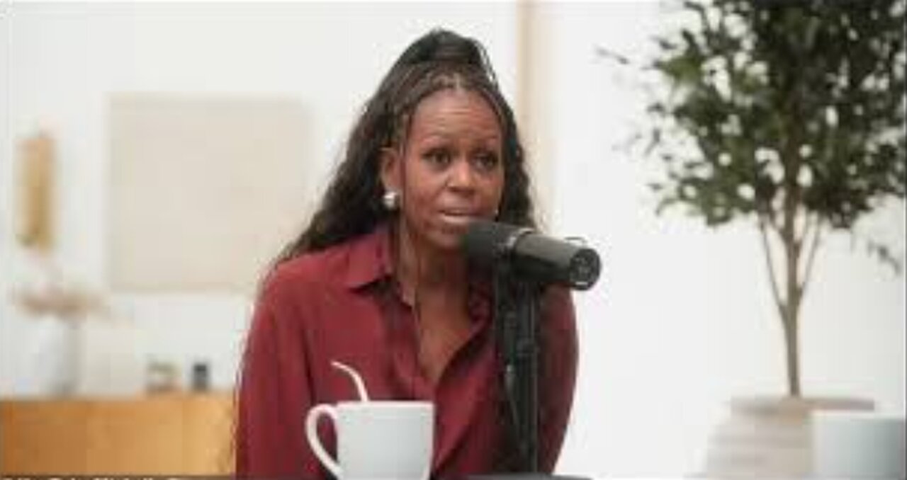 Michelle Obama Jokes About Being a ‘Single Girl’ in Recent Podcast Episode