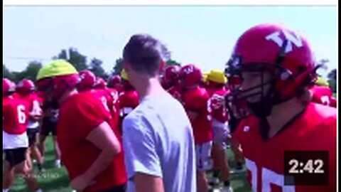 "High School Athlete's Football Career Ends After Six Feet of Blood Clots Removed from Legs"
