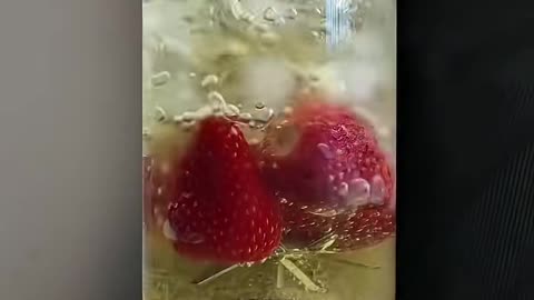 Frozen Strawberry juice, its a refreshing beverage. Should try this frozen strawberry juice