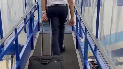 A Day In The Life Of A Pilot IndiGo 6E - 720