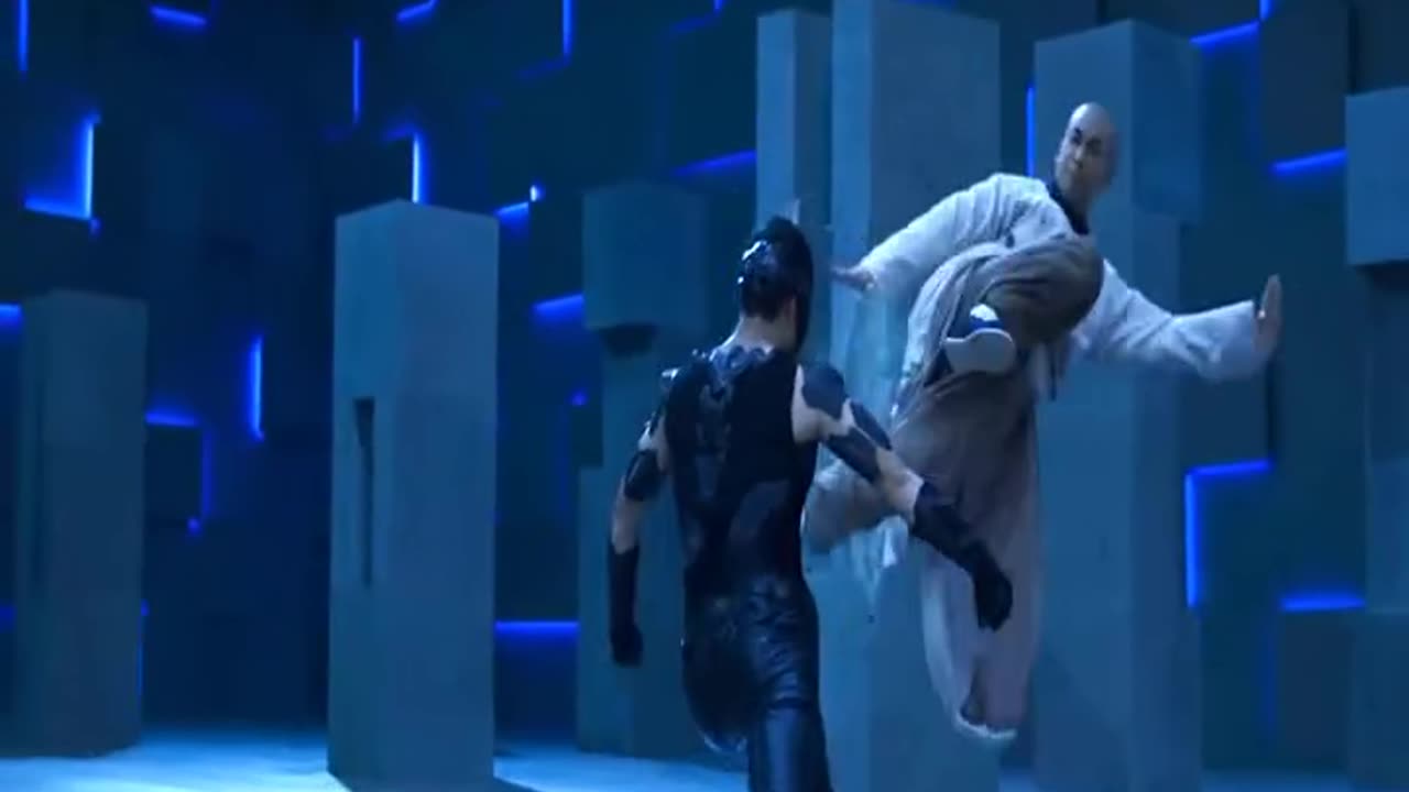 Chinese powerful action scene