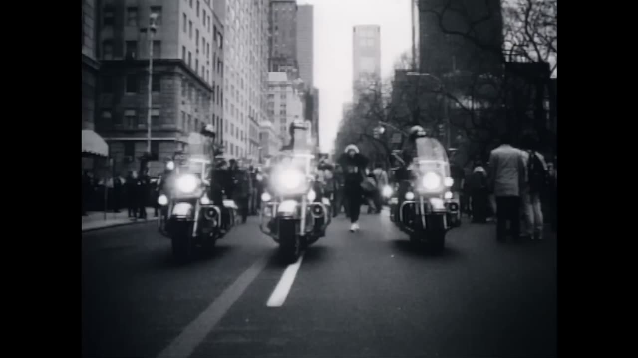 House of Pain - Jump Around
