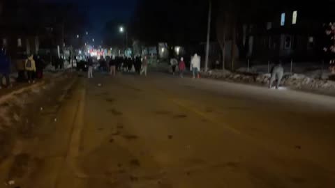 Protesters Break into ICE Vehicle Jan 14 2026 Minneapolis
