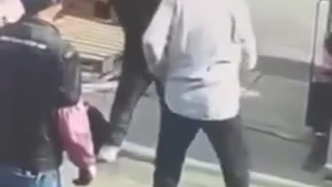 When niggers attack Old white man fights back