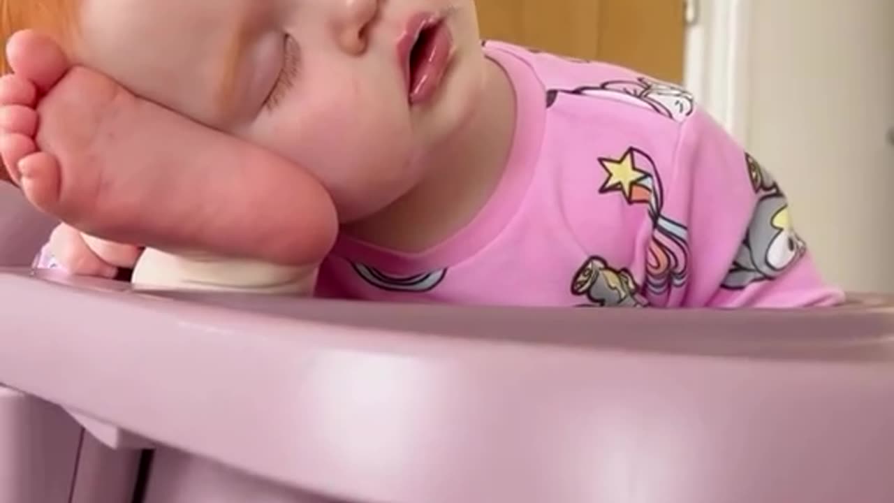 Baby sleeping style