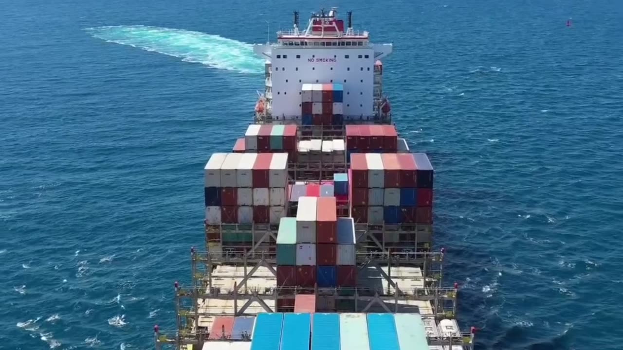 DID YOU KNOW THAT CANADA HAS NO ARMY AND DEPENDS ON THE U.S FOR ITS DEFENSE