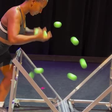 Juggling Mastery 😱