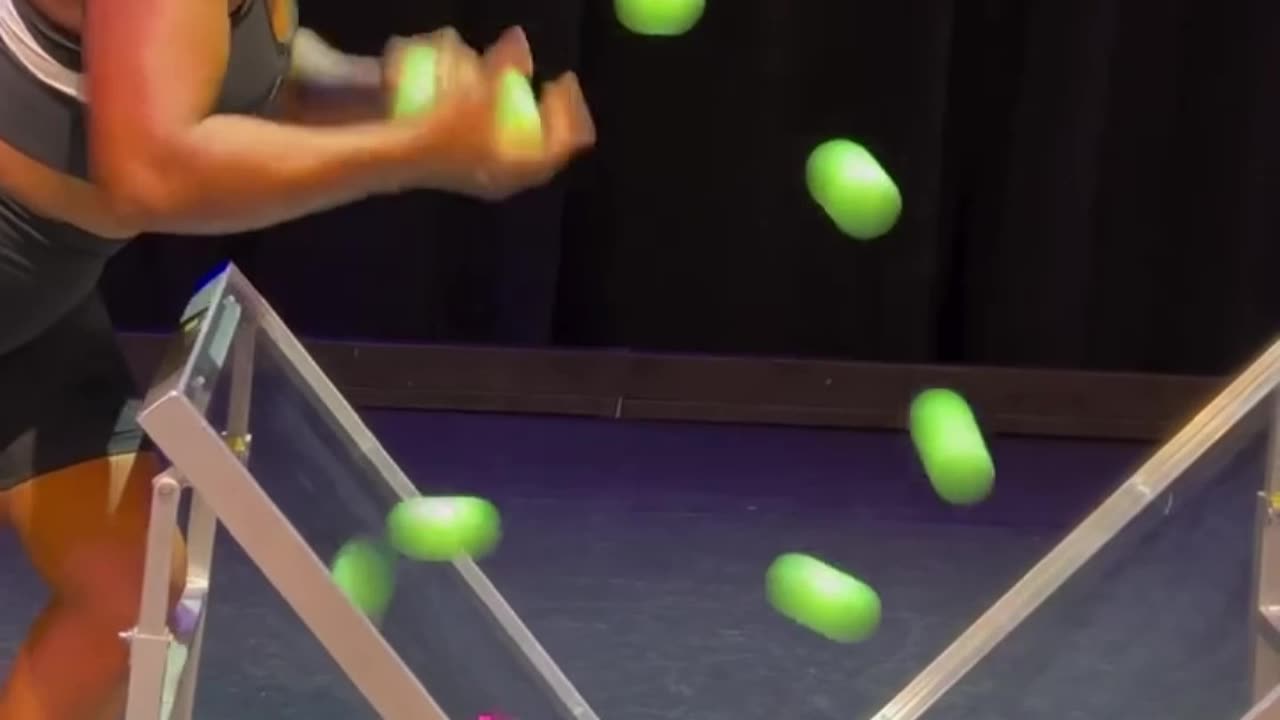 Juggling Mastery 😱