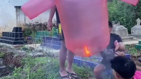 Jas hujan terbang