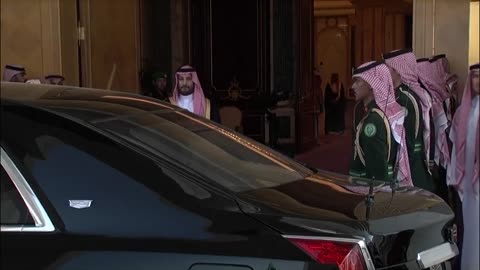 🚨🔥President Trump departs the Royal Court following an official state visit to Saudi Arabia!a