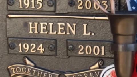 FAMOUS GRAVES - VOL. 612: STU & HELEN HART