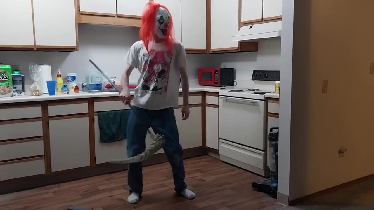 Me Dancing To Neon Nightmare
