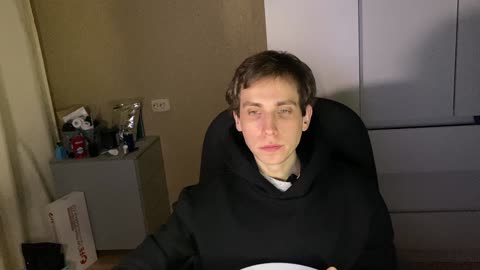 Это должен был быть идеальный десерт… пока он не упал