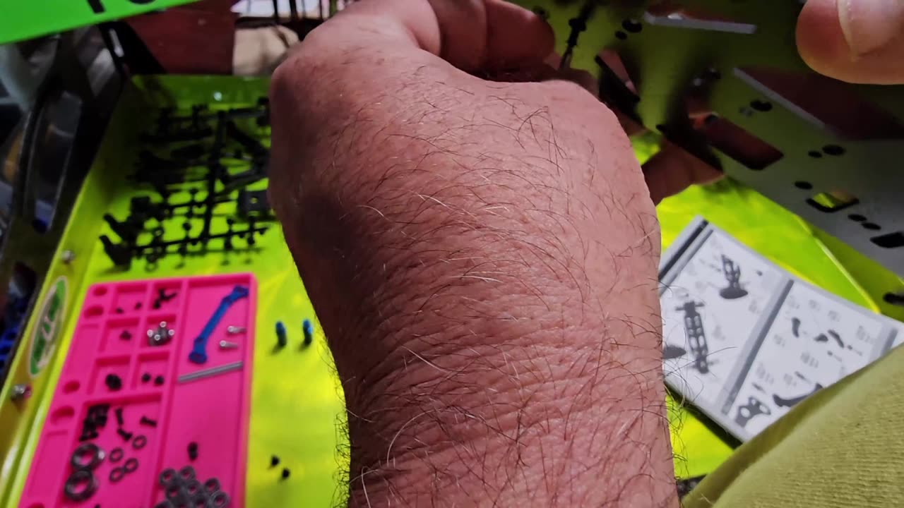 Team Associated DC10 RC Drift Car Build - EP09