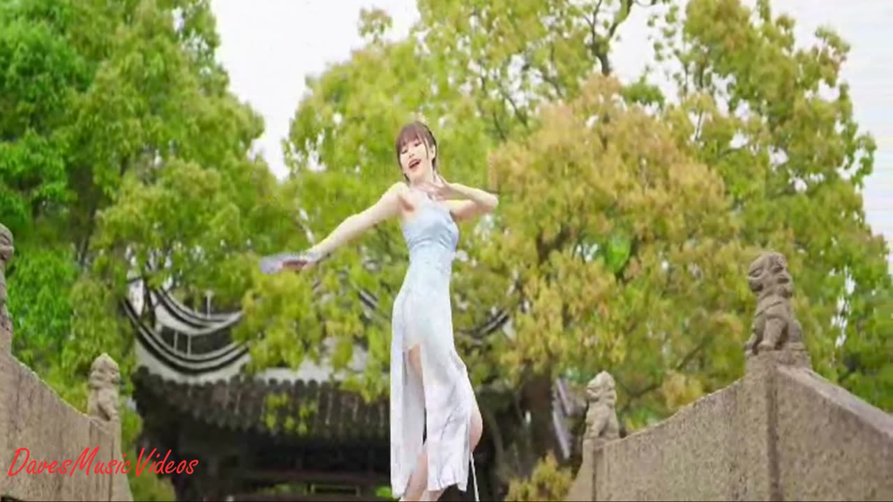 Sophie Ellis-Bextor. Love Is You