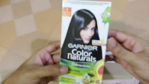Black Hair Maker / Old Women Turn To Young /