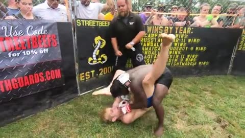 STREETBEEFS TITLE MATCH | Baby Hulk vs Viking – Clash of Powerhouses!