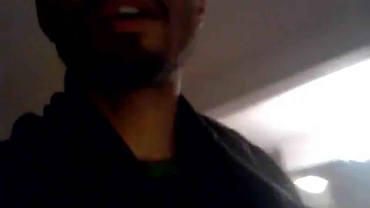 Me vibing to an old Freestyle.