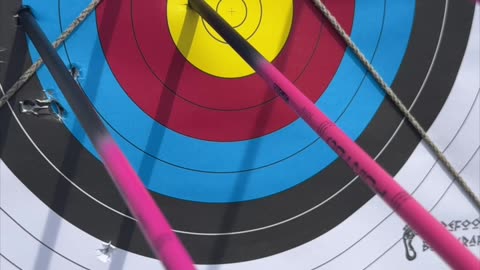 🏹 Slow Motion Archery – Arrow to the Bullseye 🌿🔥